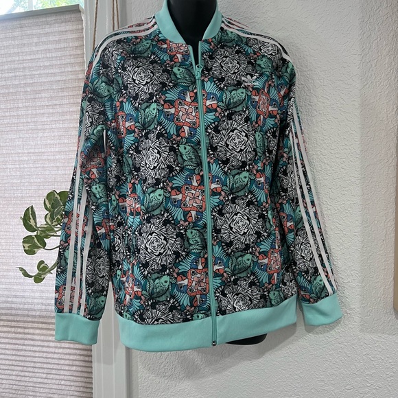 Adidas jacket - Picture 4 of 5